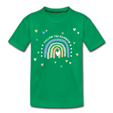 Follow The Rainbow Kinder Premium T-Shirt - Kelly Green